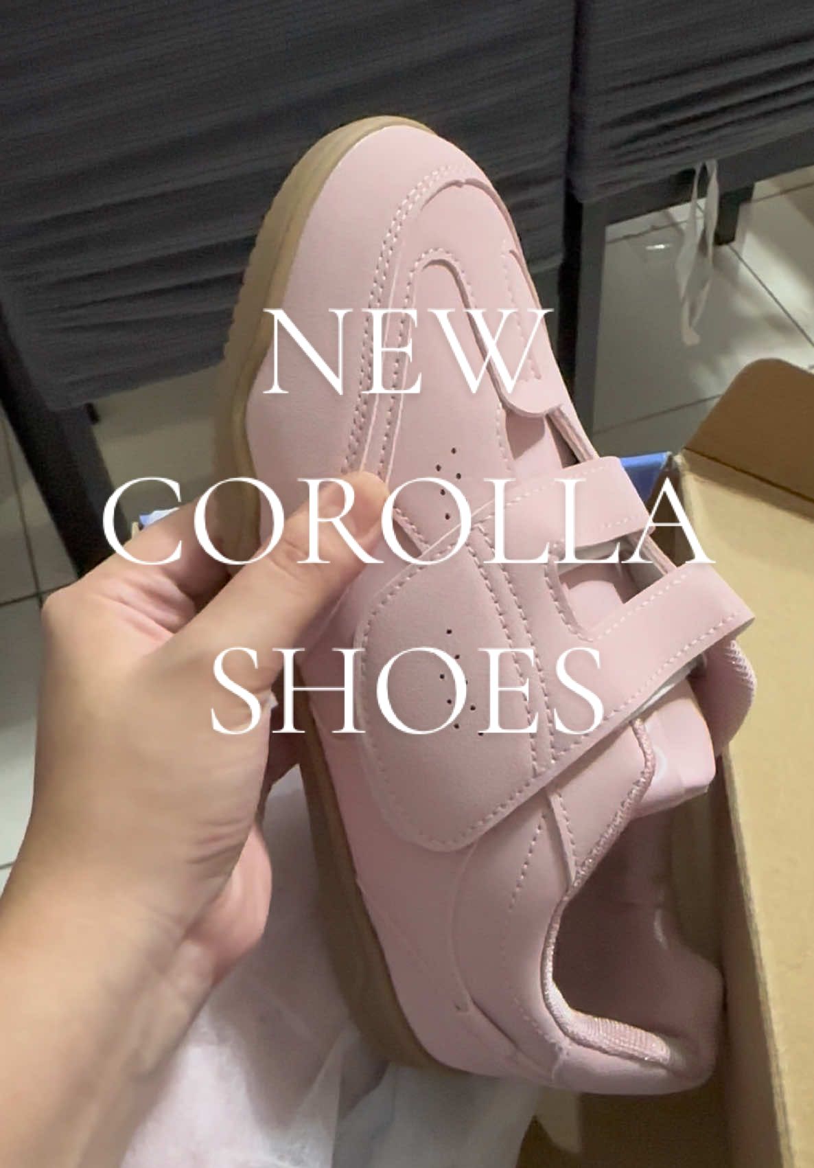 Level up your look with Corolla Shoes Super stylish, classy, & ultra comfy ✨ Slip-on design, no more ties! Perfect for on-the-go fashionistas 👟💼 #CorollaShoes #StylishSlipOns #NoTieShoes @Corolla shoes @COROLLA Shoes Shop 