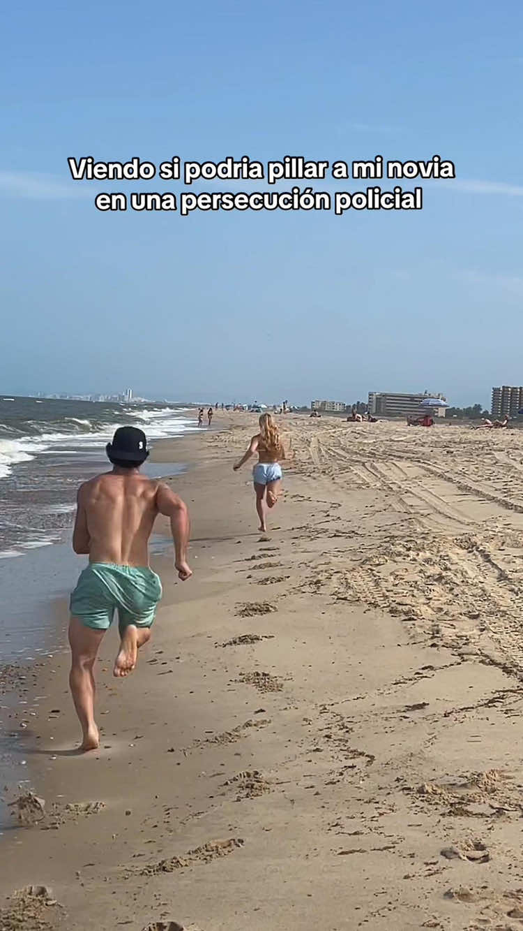 Run, Girl, Run! 👮‍♂️😏 #fyp #cop #pursuit #girlfriend #badboys #trend #marriedcouple #usa 