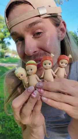 I love my Sonny’s 🥰☀️✨🥹 I need more hippers for my Mac :P #sonnyangel