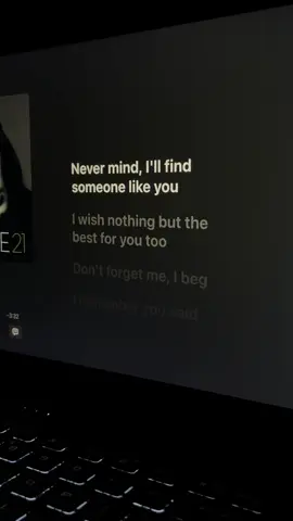 Adele - Someone likes you #adel #lyrics #music #song #applemusic #fyp #feelings #night 