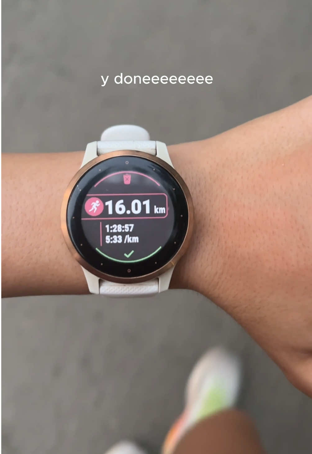 run vlog🤭 Long run 16km⚡️⚡️⚡️ #longrun #marathontraining #Summer #runner #run #longrunsunday #marathon #fy #fyp #benevamarathonmontreal 