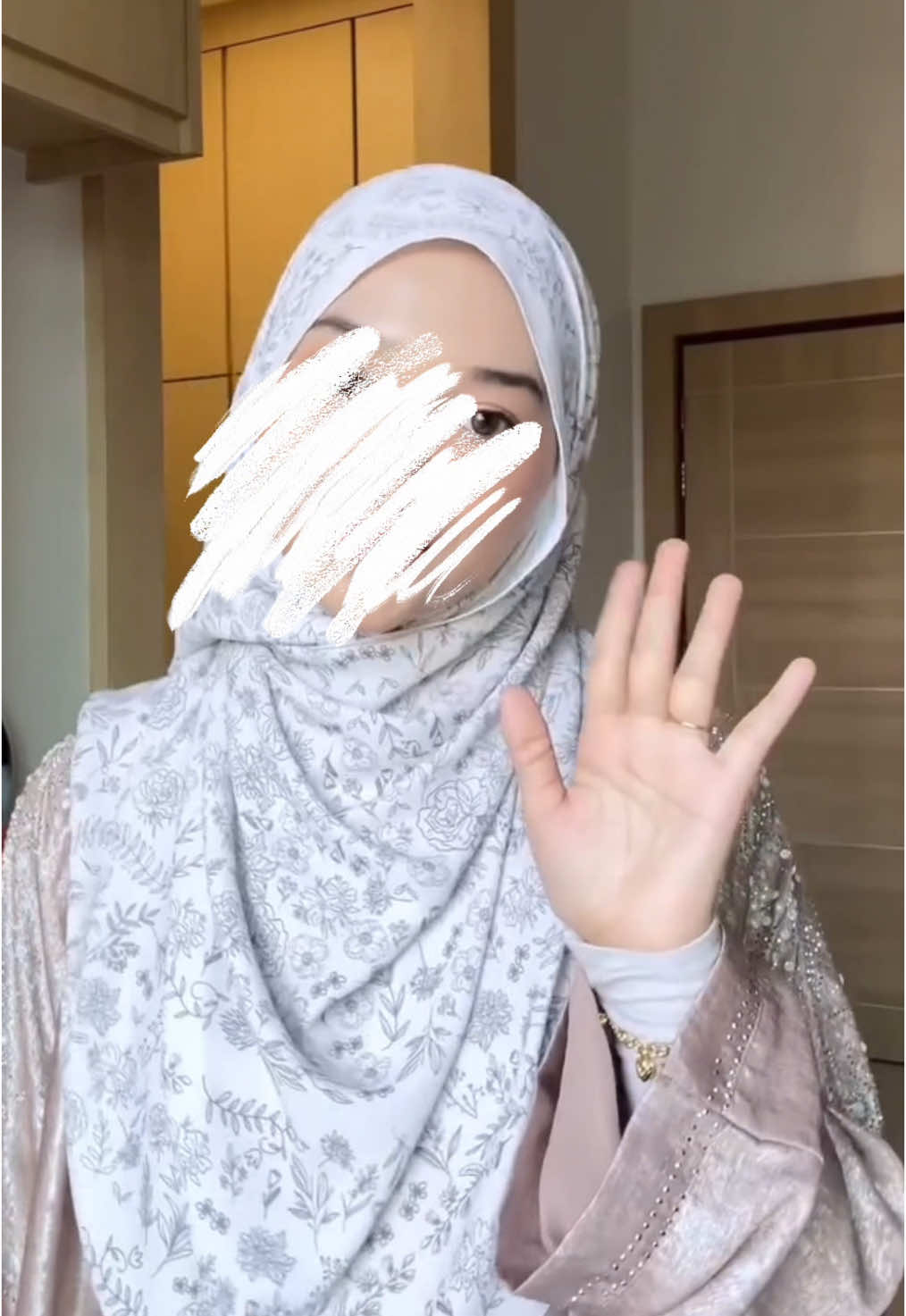 Membalas @지아🐈‍⬛🎸🧡 tutorial hijab #ootdhijab #fyp #rameinyuk #outfitinspiration 