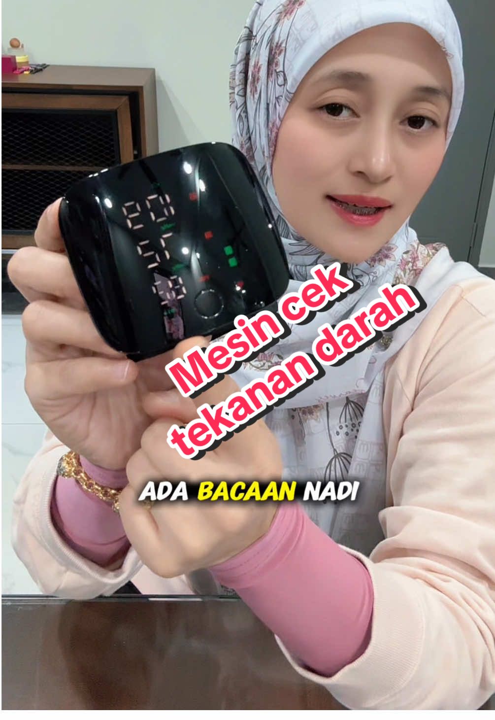 Saiz kecil senang bawa untuk pantau tekanan darah👍 #mesincektekanandarah #tekanandarahtinggi #mesintekanandarah #bloodpressuremonitor #wristbloodpressuremonitor #highbloodpressure 
