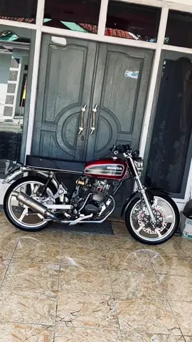 Gantenge🥰🥰#D #cbindonesia #cb125se #fyppppppppppppppppppppppp #cbnyeunimasseh 