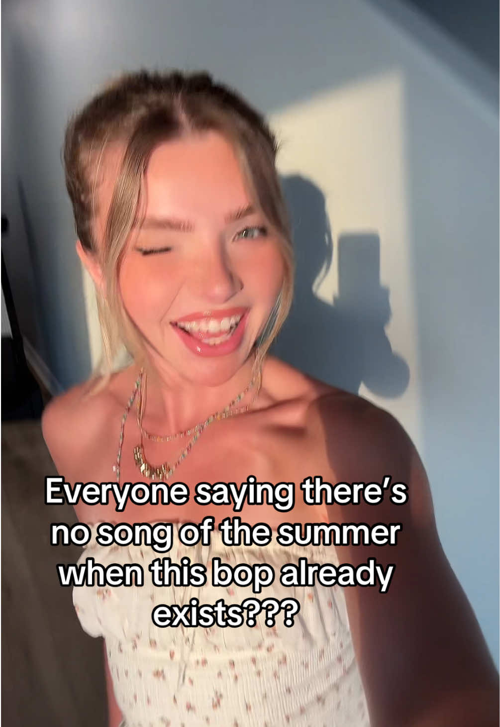 Sorry I’m just a really big fan #fitcheck #mgmt #songofthesummer #lip #blonde #sundress 