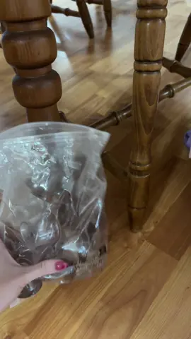 these will make sure ur floors never get scratched or scuffed!!! #chairlegcovers #chairleg #chairlegcaps #rubberchairlegprotectors #fyp #trending #foryou 