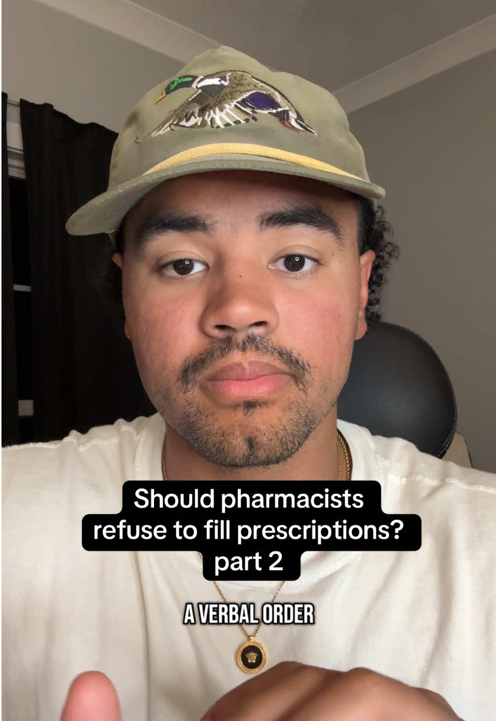 Should pharmacists fill maintinence meds for doctors who are self-prescribing? #pharmacist #pharmacy #retailpharmacy #pharmacyschool #pharmacystudent #pharmacytechnician #pharmacytech #doctor #nursepractitioner #physicianassistant 