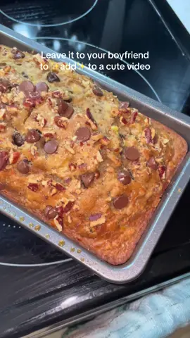 “Let me take a video of the banana bread real quick” … 😭 #baking #boyfriend #sourdough 
