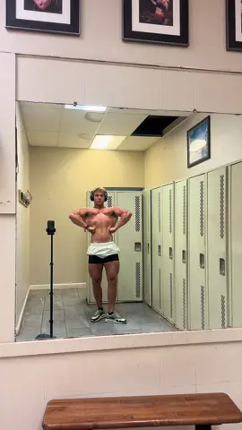 Rocking a size large, I’d stay true to size on these #GymTok #gymshorts #fyp 