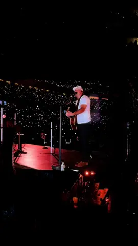 A perfect night with the perfect person….. no price tag could ever match that. #morganwallen #levisstadium #santaclara 