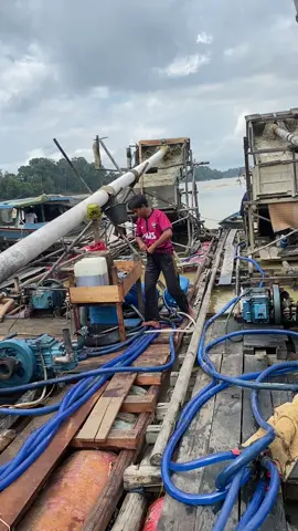 😊 #uluhdayak #fypシ゚ #katingankalteng #sungaikatingan #katinganpunya #tambangemas #nyedotemas #lanting #lantingsedot #lantingsedotkalimantan #hatueidola 