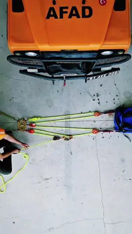 otro sistema con una ventaja mecánica. #sistemamecanica #NUDOS #BOMBEROS #FIRE #CapCut #firefighter #sistema4 #RESCUE #