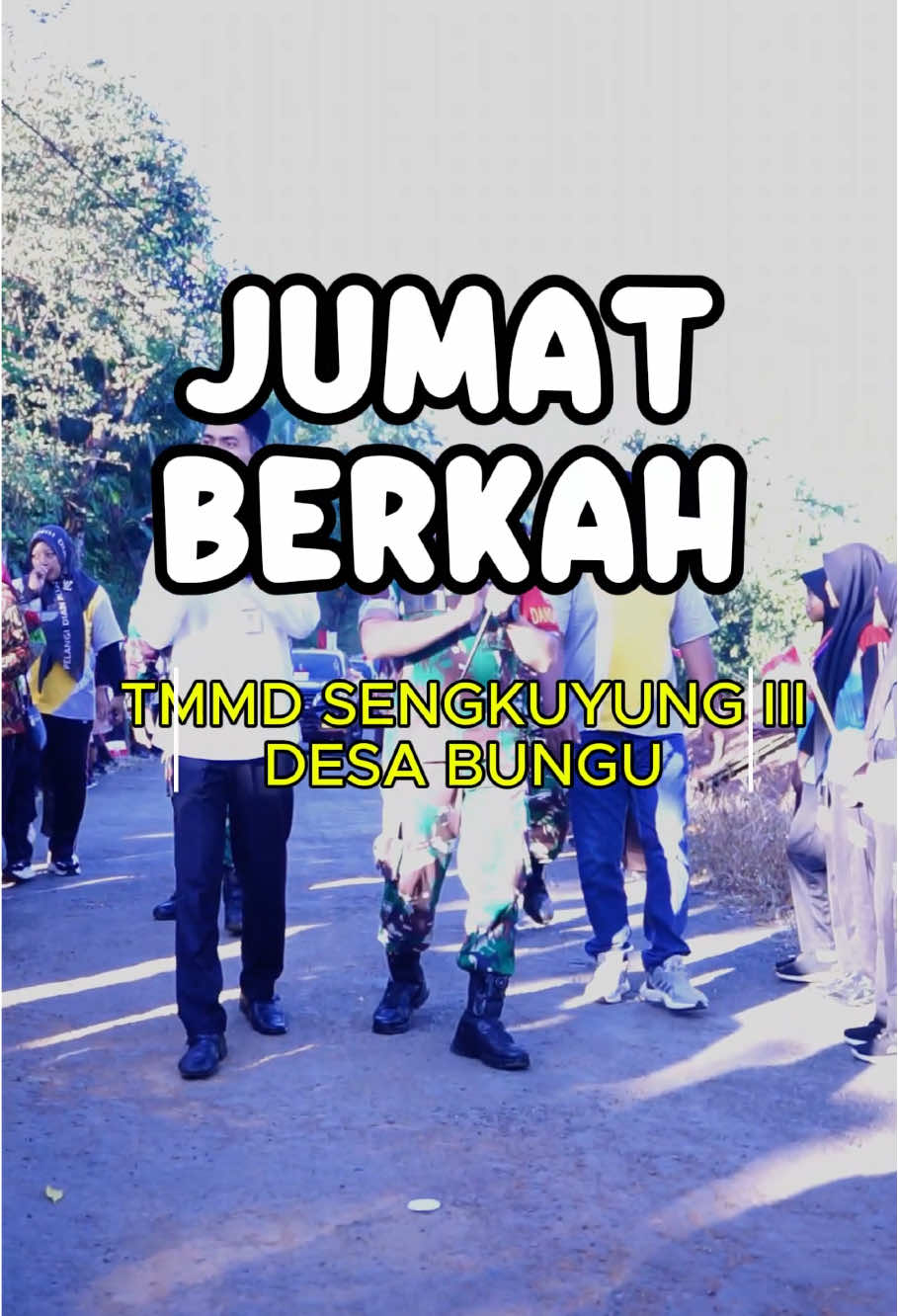 @mas Dandim Jeporo  Jumat Berkah edisi TMMD Sengkuyung Tahap III desa Bungu, Kec. Mayong, Kab. Jepara #tni #tentara #tmmd #tniindonesia #tnibersamarakyat #kodim0719jepara #puspentni  
