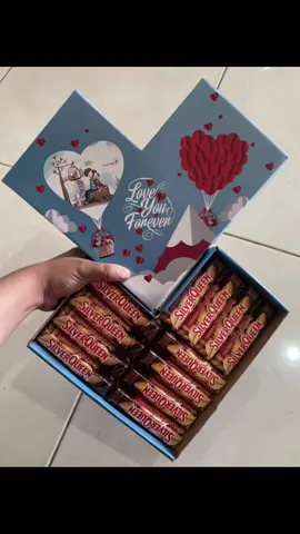 Hampers love secantik ini🍫💗🩷🔥💖#promoseruweekend #promoguncangan #fyppp #hamperslove #rekomendasihadiah #promo 