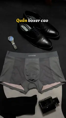 Quần boxer nam cao cấp. Chất liệu vải satin mát lạnh. Thấm hút mồ hôi tốt, thoáng khí. Màu sắc đa dạng, thoải mái kết hợp với nhiều trang phục khác nhau. #tiemboxer #quanboxer #boxer #quansip #sipnam 