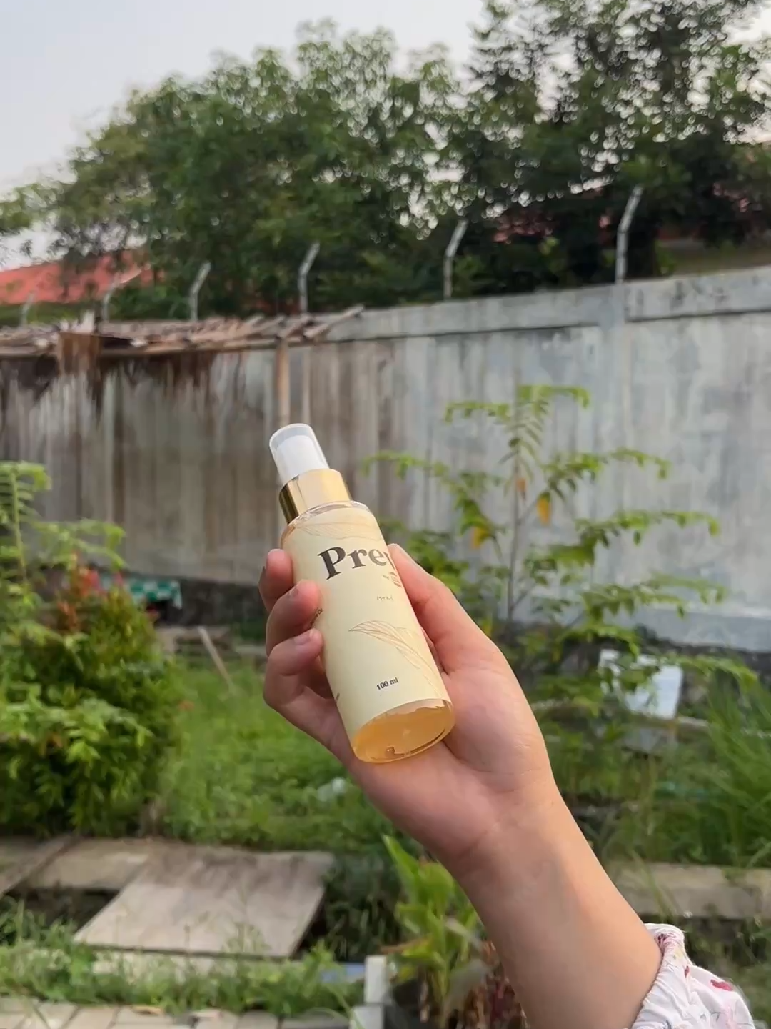 Bulu tumbuh lebih lama setelah waxing dengan Prev  #prev 15 an25136