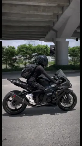 #CapCut con bé cũng muốn có người yêu😒😒#zx10r 