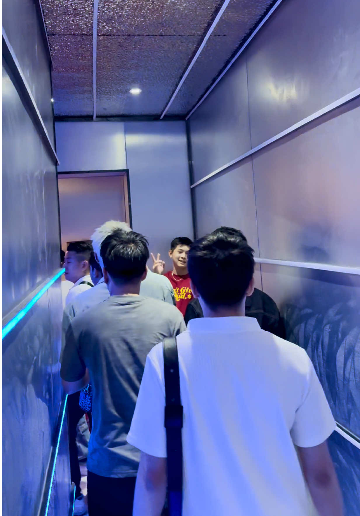 Nhờ đi bia ôm thường xuyên mà mình không nhớ tên nyc mình luôn 😋 #daonam #karaoke #viral 