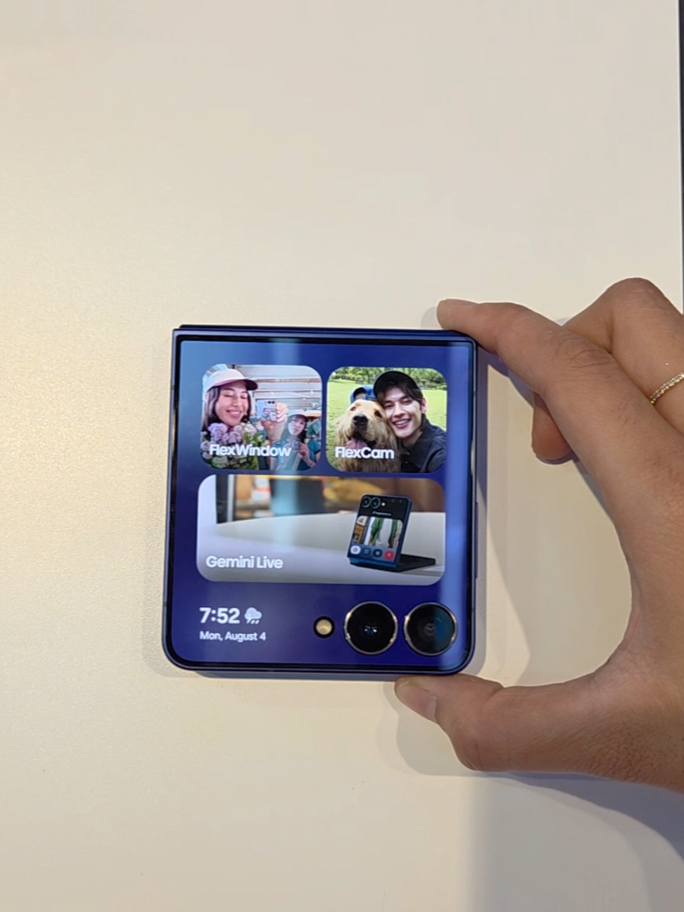 the new design ✨️Infinity Screen✨️  Get it yours now!!! #samsungzflip7 #ZFlip7 #GalaxyAI #new #fypシ゚ #fypage 