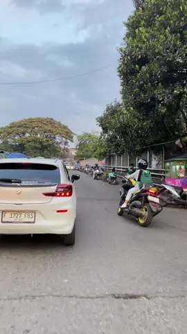 bila tak menyatu mengapa harus dirimu? #galau #sad #story #bogor 