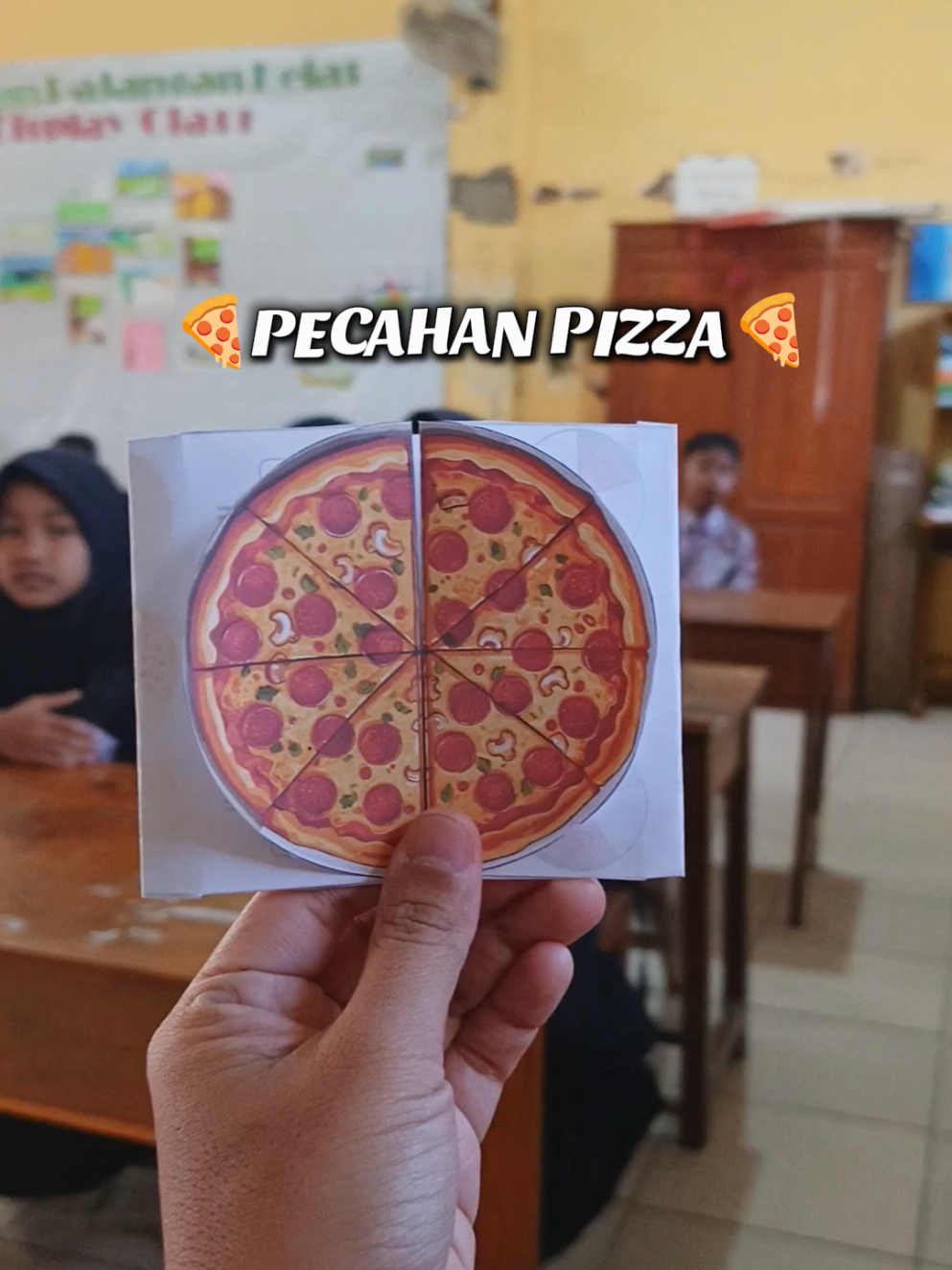 belajar pecahan dgn metode deep learning. menyenangkan, pembelajaran bermakna dan mendalam 🤟 #sekolahdasar #gurusd #kelas4 #pecahan #deeplearning #mediapembelajaran 