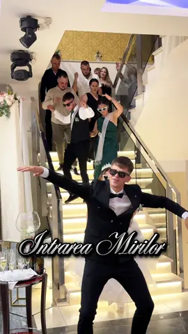 #Intrarea Grandioasǎ a Tinerilor😎💥🕺💃🔥 #Dj Jony #Show #Muzica #Chisinau #Dance