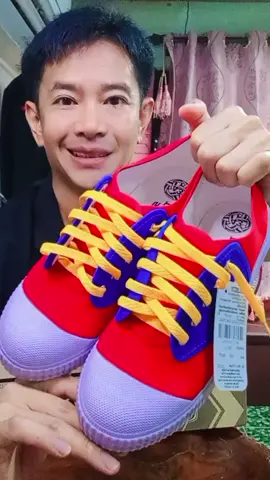 หนาหนึบถูกทนใช้ดีบอกต่อ #รองเท้าโกลด์ซิตี้ #รองเท้า #นักตะกร้อ #รองเท้าเตะตะกร้อ #เตะตะกร้อ #รองเท้ากีฬา #นันยาง #ตะกร้อ 