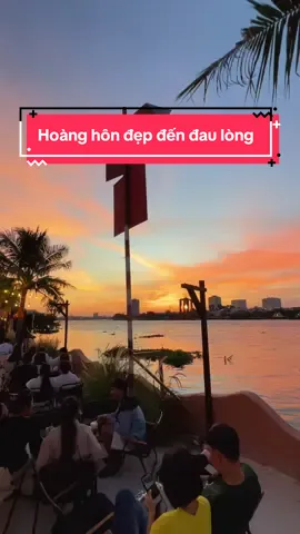 Hoàng hôn đẹp đến đau lòng .. #tiemcaphetramhoanghon #hoanghon #tramhoanghon 