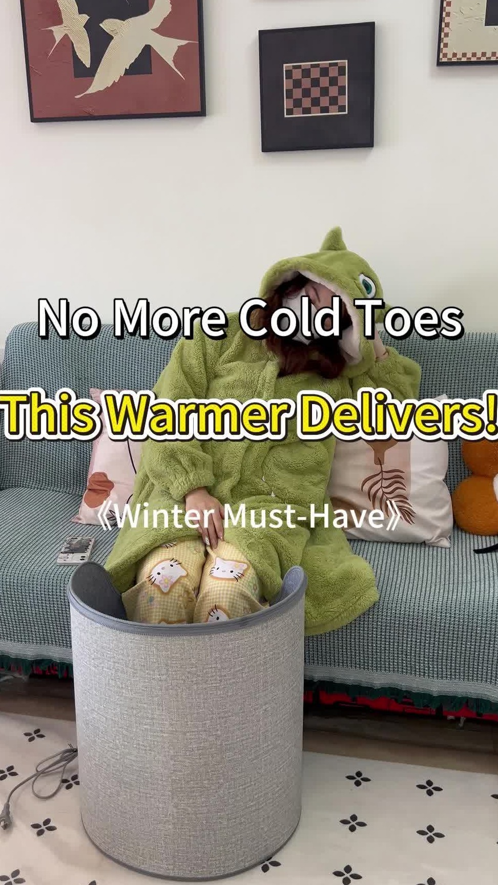 With this electric foot warmer in the office, it is portable, quiet, and equipped with a thermostat and timer. It is a great helper for the office! #heatingpad #heater #heatingpads #wearableheatingpad #portableheatingpad #heatedofficechair #heatedblanket #electricheater #heaters #heatedfloors