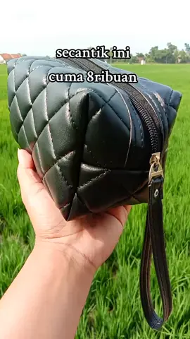pouch kece cuma 8ribuan 😍 #pouch #pouchmakeup #pouchbag #tiktokaffiliate #trending #promo #affiliatemarketing #fyp #fyppppppppppppppppppppppp 