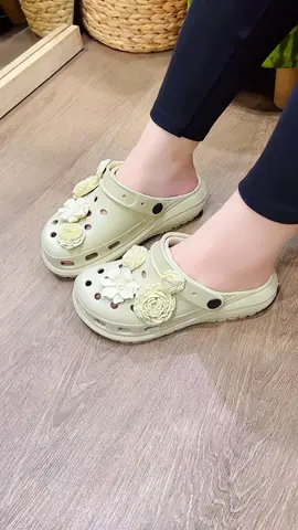 Dép sục charm hoa trà xinh #maishoes 