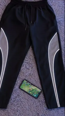 Twentythreeid-celana baggy pants Wallet reflectif/celana panjang/baggypants/casualpants #celana #celanabaggy #celanapria #belilokal #fyp #fypage #4u #4upage 