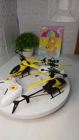 máy bay điều khiển 2 chiều#maybaydieukhien #trangdao #maybay ##dochoitreem @Trang Đào 93 