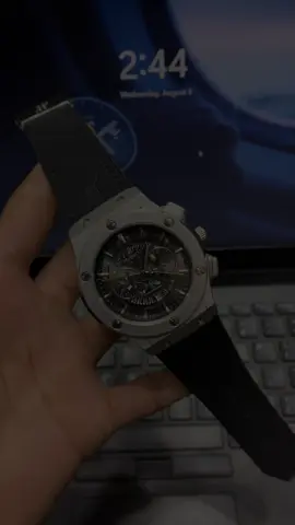 Hublot new latest collection!! ##BestwinWatch   #MensStyle   #LuxuryWatch   #WatchLovers   #DailyWearWatch   #StylishWatches   #ChronographStyle                       