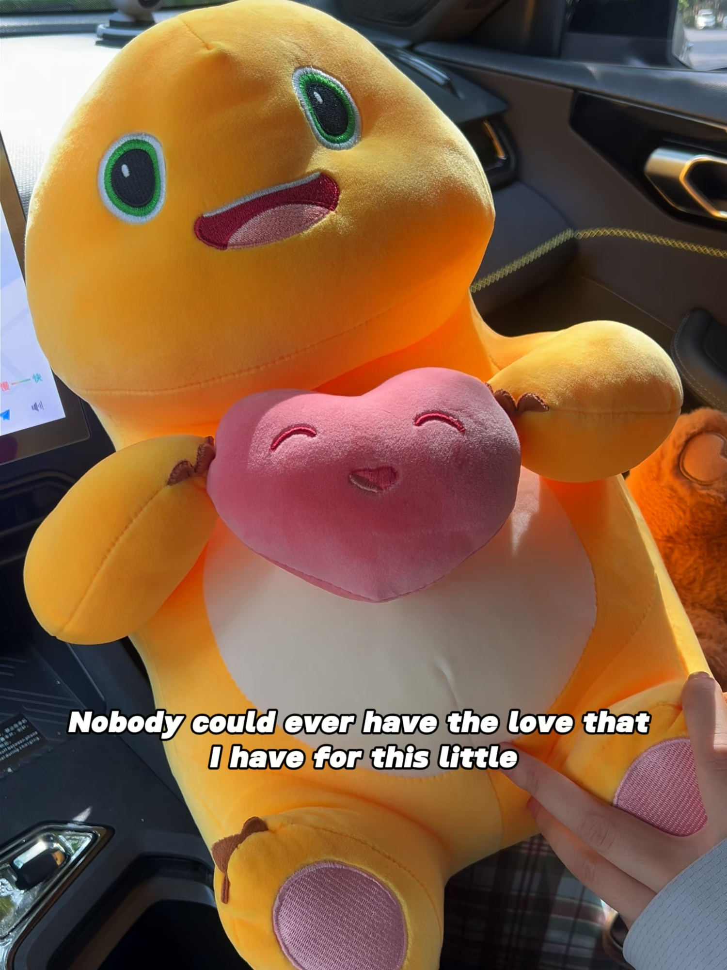 Nobody could ever have the love that I have for this little cutie💛 #RumiLife#tiktokshopbacktoschool#blindbox #plushies #plushtoy #toysoftiktok #viralvideo #fyp #nailong