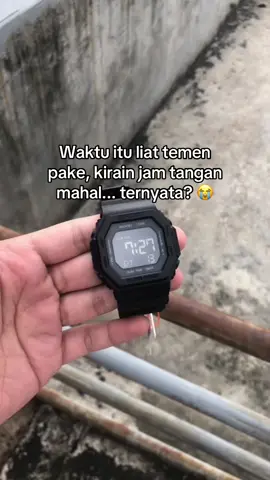Tampilannya elegan, tahan air, dan cocok buat segala acara #jamtangan #jamtanganpria #jamtanganmurah #jamtangandigital #fyp 