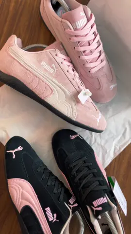 Hi ladys….  Kamu suka yg mana nih? 💫🥰🫦 Ready at store yuk gass! #pumaspeedcat #sneakeraesthetic #genzstyle #fyp #ootdsepatu #sneakrs #sneakersindonesia #golddeershoesbali #sepatuhits 