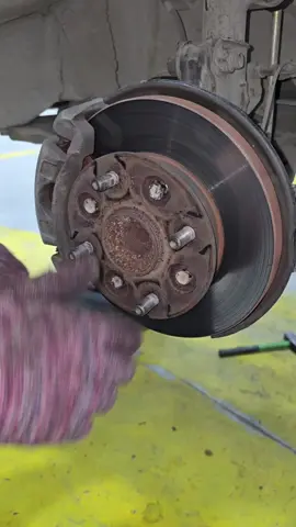 Toyota rush front wheel bearing noise fixed replacement guide #automotive #DIY #mechanic 