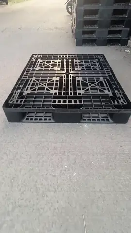 Palet plastik hitam ukuran  120x100x15 cm kapasitas 2 ton #fyp #paletplastik #palletplastik #palletplastikwarehouse #palletplastikmurah #palletplastikbekas #palletplastikbekasi 