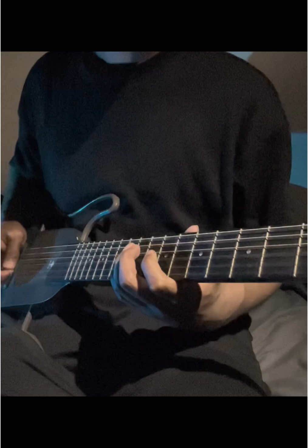 it’s ok I’m ok - Tate McRae #electricguitar #donnerhush #donnerartist #guitartok 