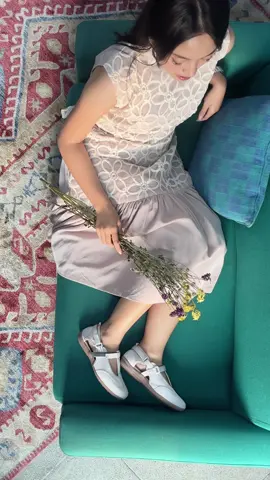 Flo is finally RESTOCKED 💘 Buat kamu yang udah sabar nungguin dan terus nanyain ke kita “Flo kapan restock?”, terima kasih banyak yaa!  Sekarang waktunya kamu checkout Flo di TikTok Shop. Ayooo sebelum kehabisan lagi🥰🫵🏻 #hijacksandals #flo #herownrhythm #womens #womenscollection 