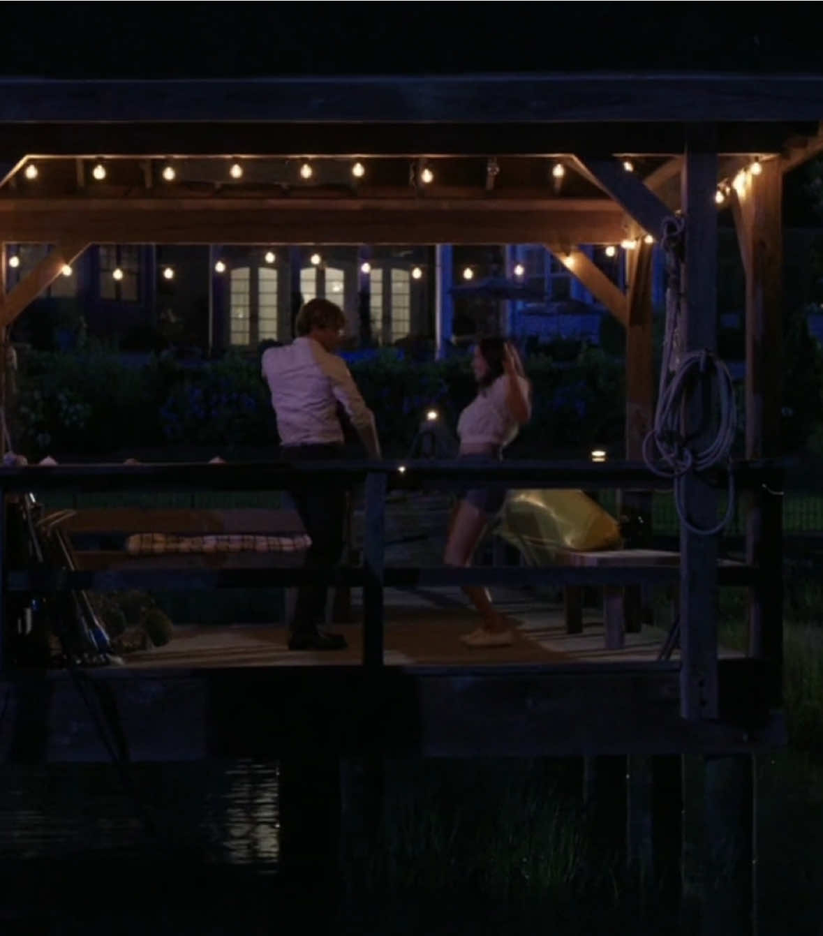 what were they doing. [full scenepack on mainlogoless (ig)] -   high quality (1080p, 24fps) -  save with snaptik #thesummeriturnedpretty #scenepack #mainlogoless #bellyconklin #jeremiahfisher 