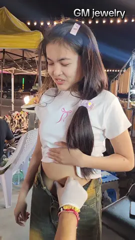 มาคร้าาา วันนี้ร้านเปิด ตลาดวอนนาพาร์คบางแสนน้าา  ใครอยากเจาะแวะมาได้เลย  ทุกส่วนของร่างกาย ร้านเราเจาะหมด 