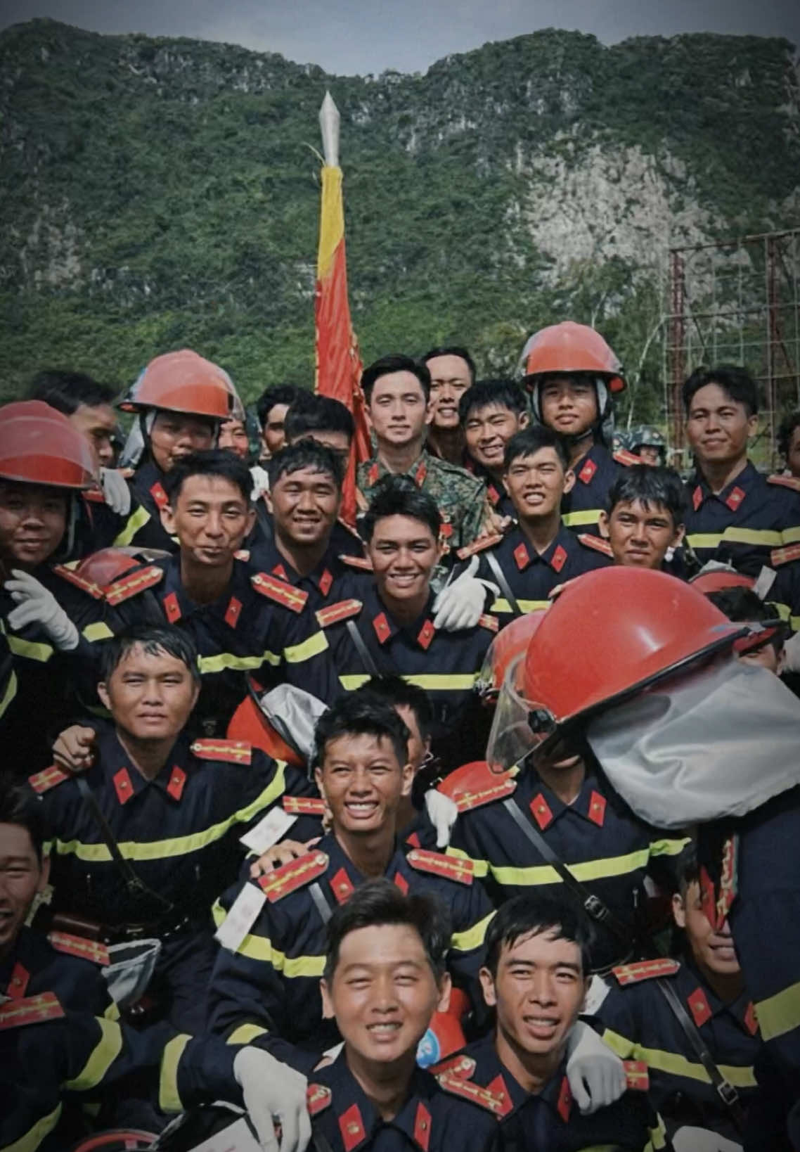 Anh Hiệp hot quá Ae tui tới chữa cháy đây🔥🔥🔥 #lehoanghiep #CapCut #a80 #xuhuong 