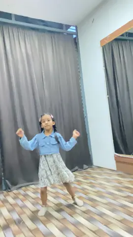 nirmaya #nepalisong #dance #fyp #tiktokreels #trending #foryoupage #keeploving #keepsupporting 🥰