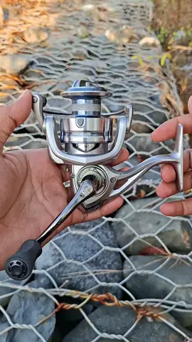 Reel Pancing Metal power handle dari Seakings Turbo bosku buruan cek keranjang kuning #reelpancingberkualitas #setpancing #rellpancing #rellpancingmurah #joranpancingmurah #reelpancingkuatmurah #reelpancingkuat #reelpancingkuatmurah #joranpancingmurah #setpancinglengkap #joranpancing #satusetalatpancing #setpancingmurahberkualitas 