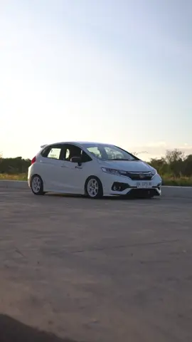 Cinematik @Tikus Putih Gk5 😇#tikusgk5 #jazzcarstyle #hondajazz 