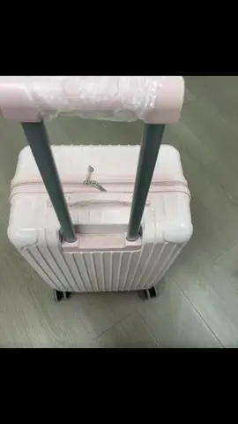 Lên vali đi du lịch thôi thoiaf điểm này quá là thích hợp rồi #validulich 