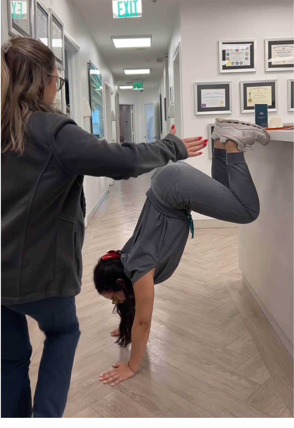 🤣 #jokes #funny #trend #officehumor #laugh #staff #trick #hilarious #funnytiktok 