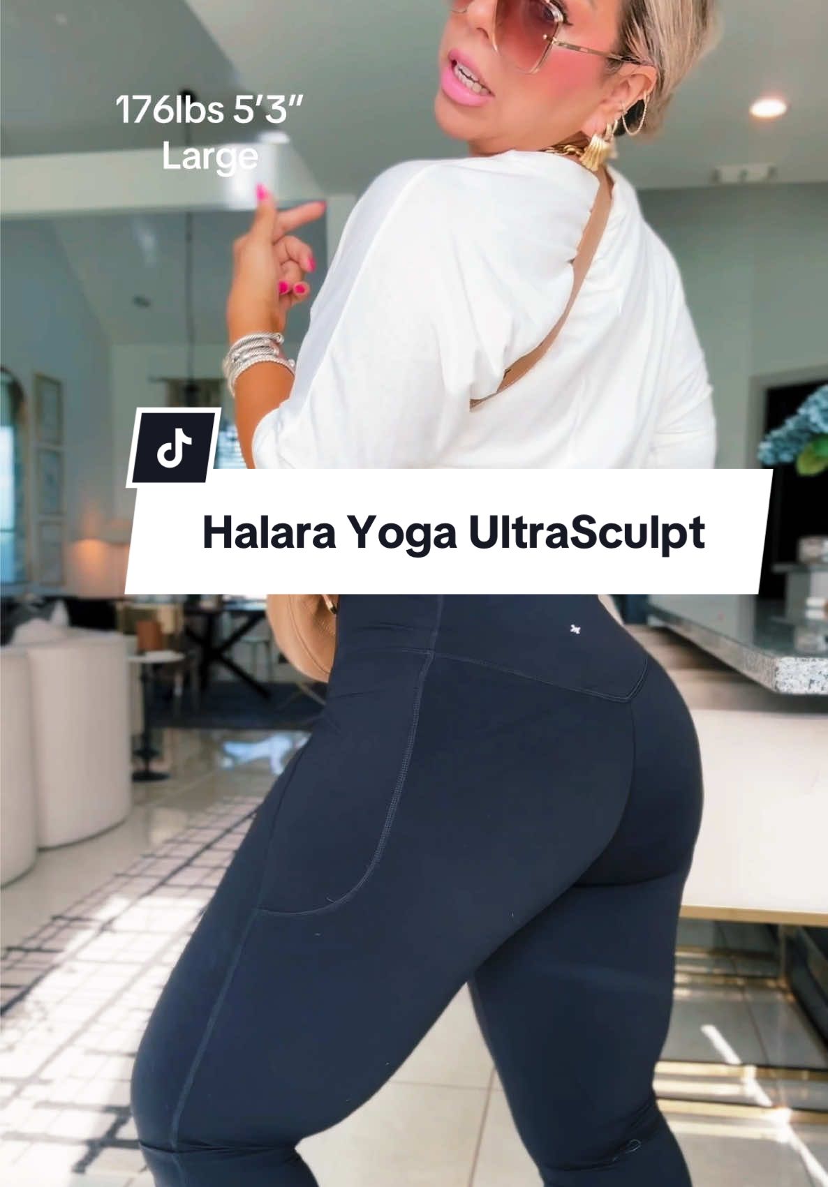These Halara Yoga leggings? Snatch in all the right places and smooth out the cellulite like magic 🖤 #leggings #leggingsoftiktok #halaraleggings #leggingsoutfit #tiktokshopbacktoschool @Halara_official 
